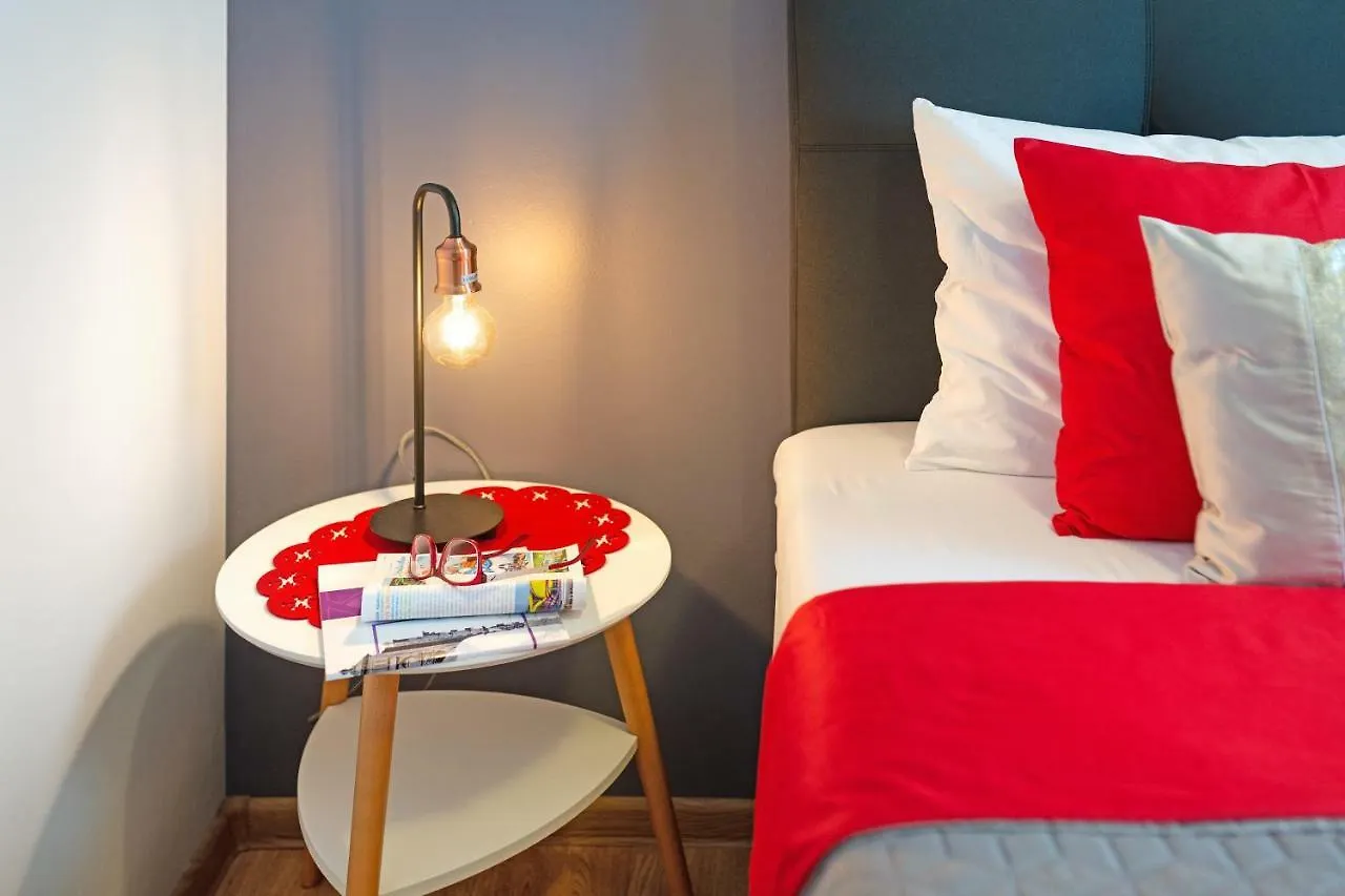 Apartments Bordeaux 29 Rovinj Croatia