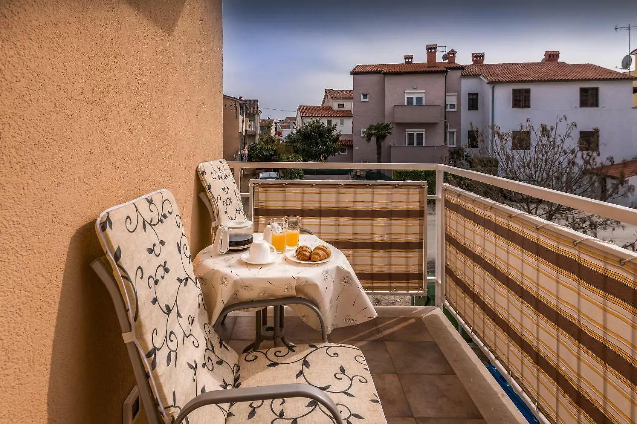 Apartments Bordeaux 29 Rovinj